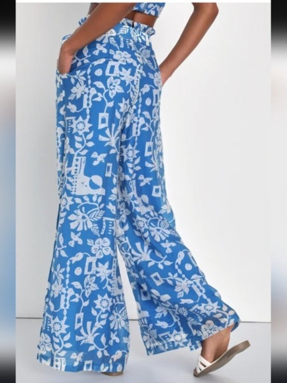 LULUS Sweet Retreat Summer Vacation, Beach, Blue Print Slit Wide-Leg Pants Sz M - Picture 3 of 10